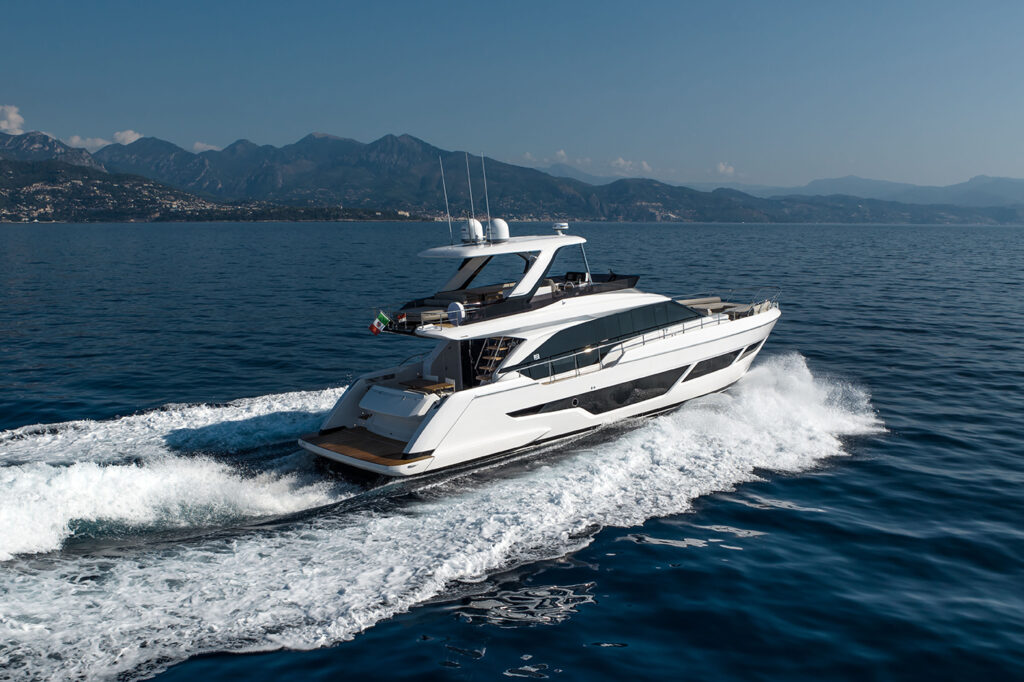 ferretti-yachts-svela-il-nuovo-670