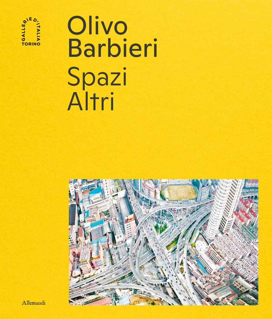 3 ALLEMANDI Olivo Barbieri Spazi altri copia