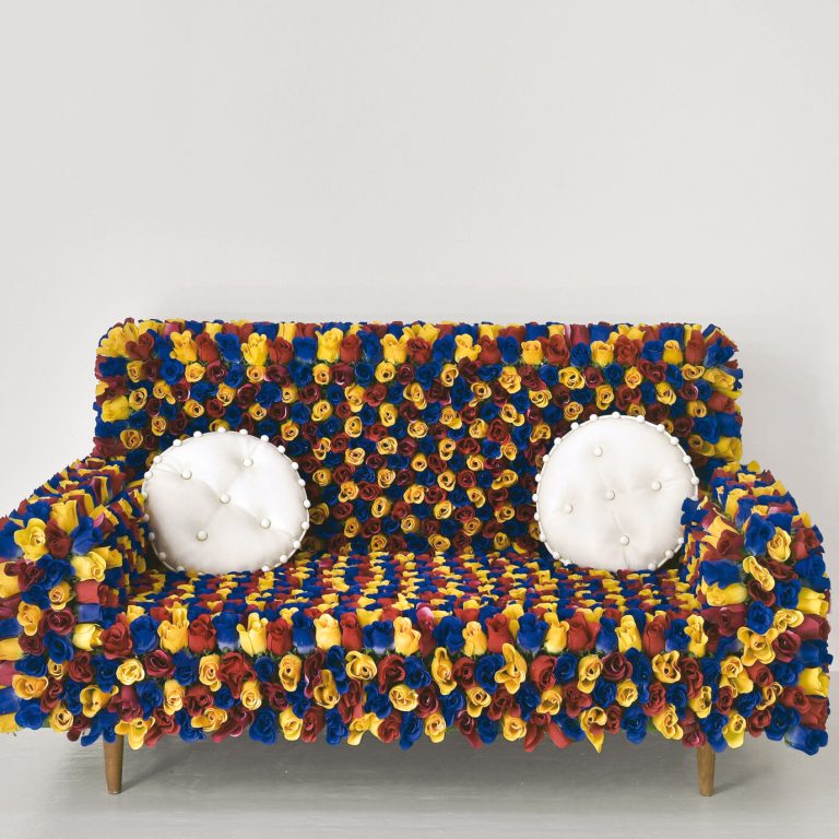joana-vasconcelos-flowers-of-my-desire